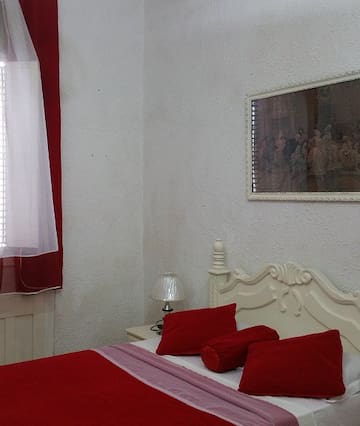 'Bedroom 1' Casas particulares are an alternative to hotels in Cuba.